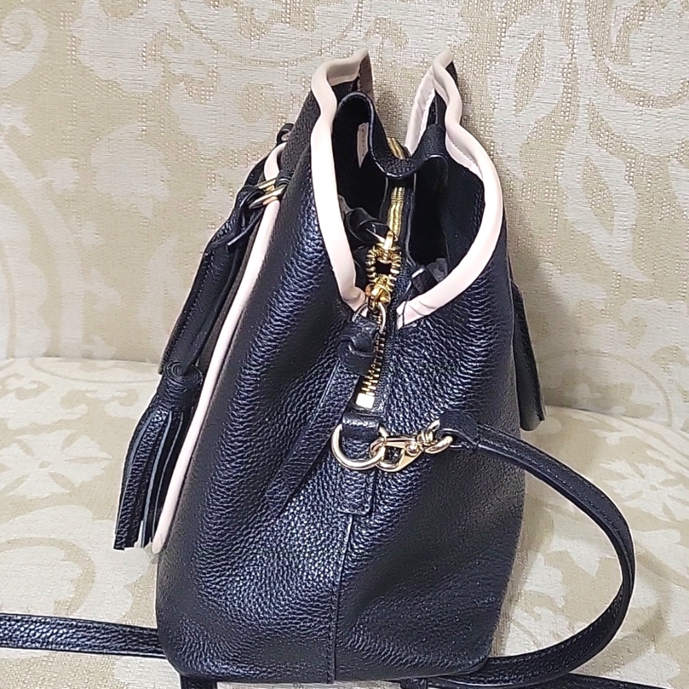 KATE SPADE BLACK SOFT PINK TRIM LEATHER BAG EUC - Picture 6 of 16